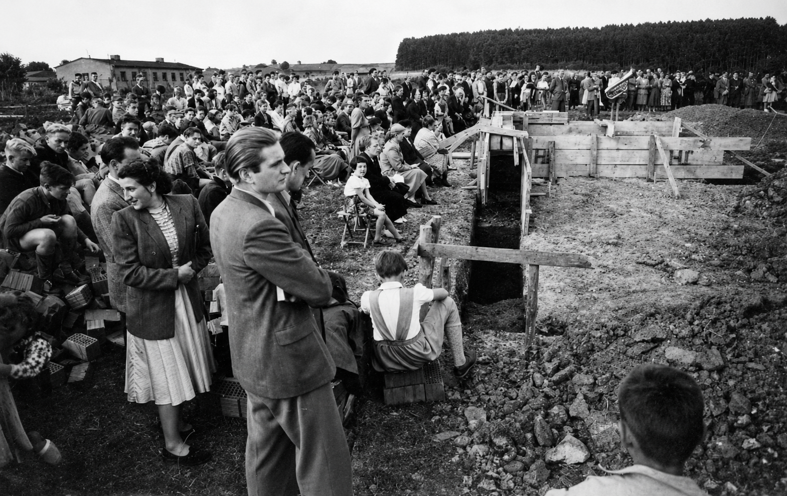 Grundsteinlegung der evangelischen Kirche in Trutzhain