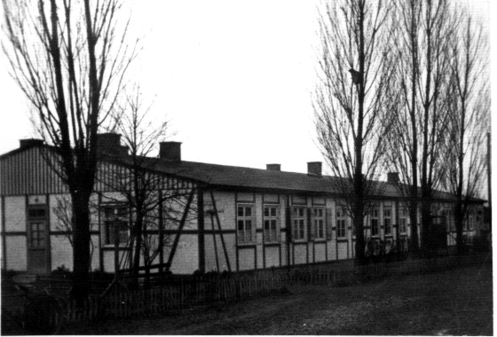 Alte Barackenschule in Trutzhain